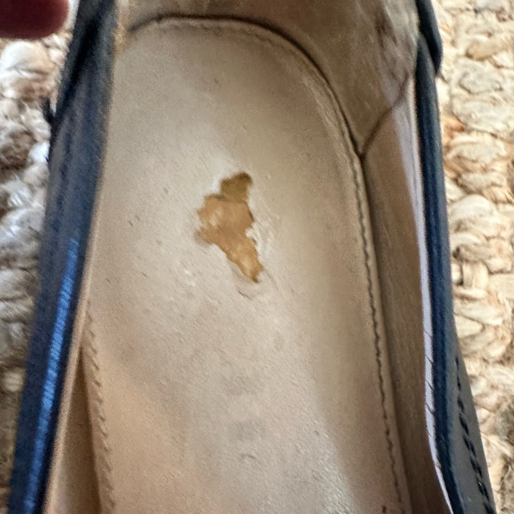 Coach Chelsea Black Leather with Patent Toe Ballet Flats Size 7 - Picture 10 of 10